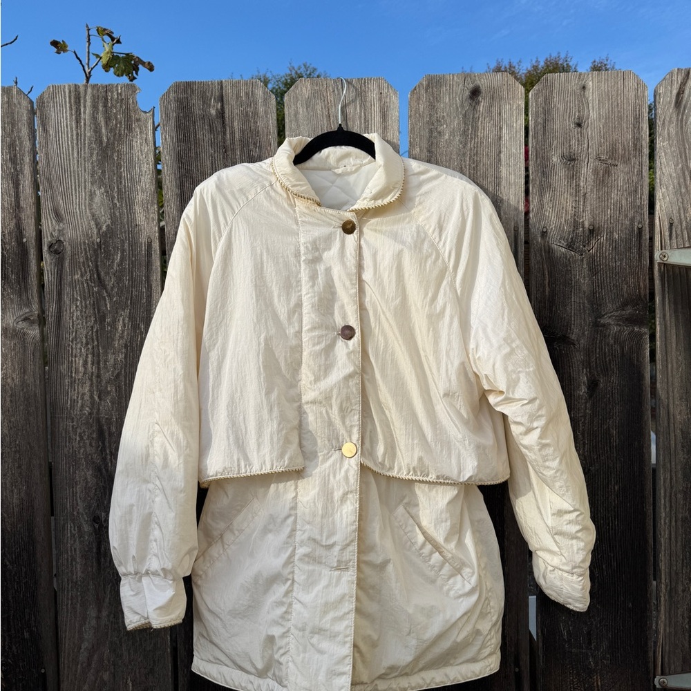 Vintage Cream White Puffer Coat 90s Ski Jacket Gold Trim Cinched Waist